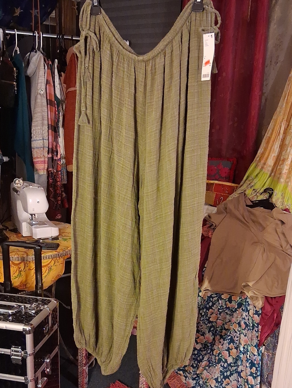 Urban Outfitters Olive Green Wide-Leg Harem Pants